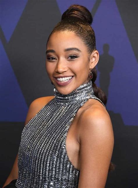 amandla stenberg boobs